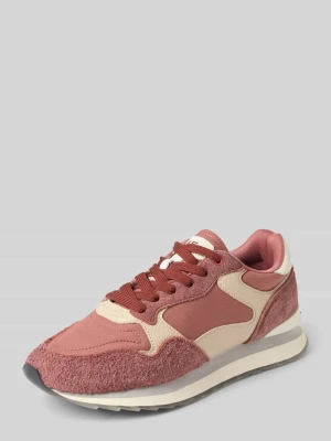 Sneakersy z detalem z logo i sznurowaniem HOFF