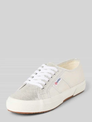 Sneakersy z detalem z logo i sznurowaniem Superga