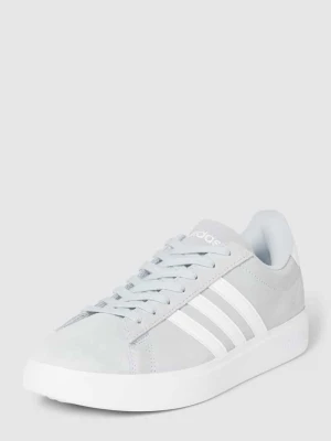 Sneakersy z nadrukiem z logo model ‘GRAND COURT 2.0’ adidas Sportswear