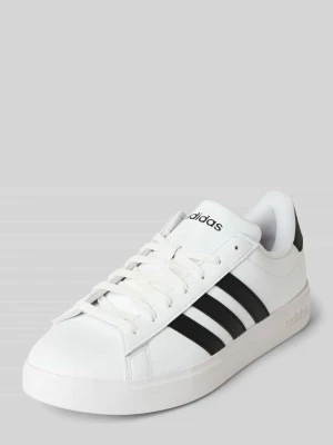 Sneakersy z nadrukiem z logo model ‘GRAND COURT’ adidas Sportswear