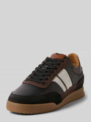 Sneakersy z obszyciem w kontrastowym kolorze Bullboxer