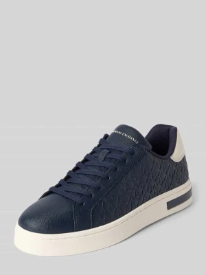 Sneakersy z wiązaniem i wzorem z logo Armani Exchange