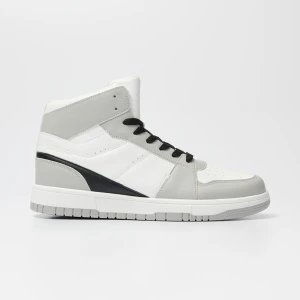 Sneakersy za kostkę z czarnymi wstawkami House