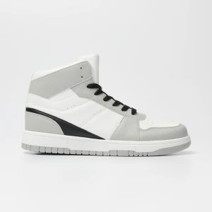 Sneakersy za kostkę z czarnymi wstawkami House