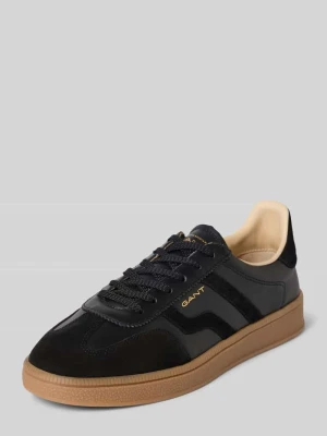 Sneakersy ze skóry naturalnej z wytłoczonym logo model ‘Cuzima’ Gant