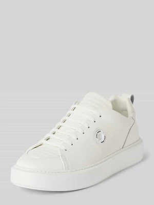 Sneakersy ze skóry z detalem z logo model ‘AIL’ Antony Morato