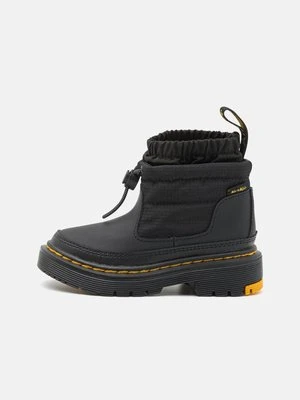 Śniegowce Dr. Martens