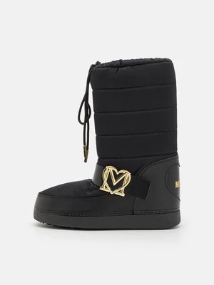 Śniegowce Love Moschino