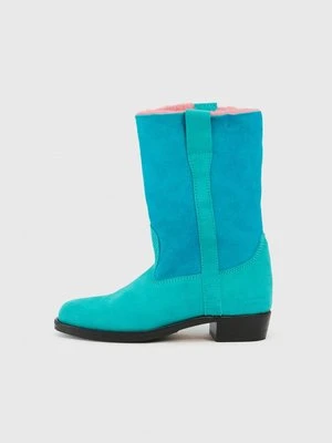 Śniegowce THE ANIMALS OBSERVATORY