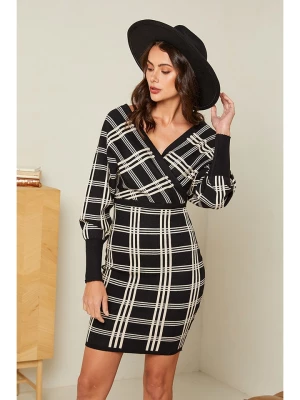 Soft Cashmere Sukienka w kolorze czarno-beżowym rozmiar: 34/36