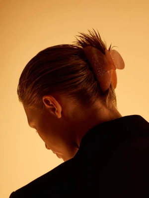 Spinka do włosów z efektem masy perłowej i kryształkami różowy - Kobieta - Rozmiar uniwersalny - MANGO