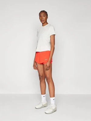Spodenki 2 w 1 Nike Performance