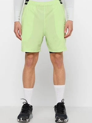 Spodenki 2 w 1 Under Armour