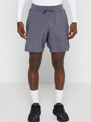 Spodenki 2 w 1 Under Armour