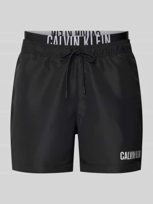 Spodenki kąpielowe o kroju regular fit z nadrukiem z logo Calvin Klein Underwear