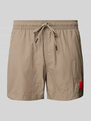 Spodenki kąpielowe o kroju regular fit z naszywką logo model ‘DOMINICA’ HUGO