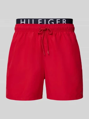 Spodenki kąpielowe o kroju regular fit z pasem z logo Tommy Hilfiger