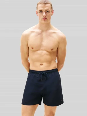 Spodenki kąpielowe o kroju regular fit z wyhaftowanym logo Tommy Hilfiger