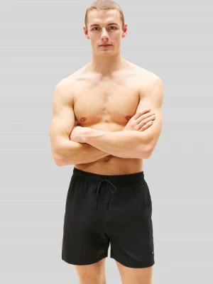 Spodenki kąpielowe o kroju regular fit z wyhaftowanym logo Tommy Hilfiger