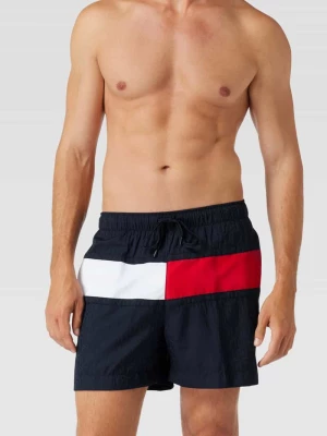 Spodenki kąpielowe o kroju regular fit ze wstawką w kontrastowym kolorze Tommy Hilfiger