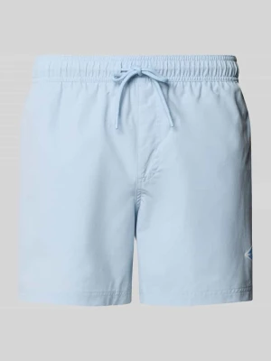 Spodenki kąpielowe o prostym kroju z detal z logo model 'Maui' jack & jones