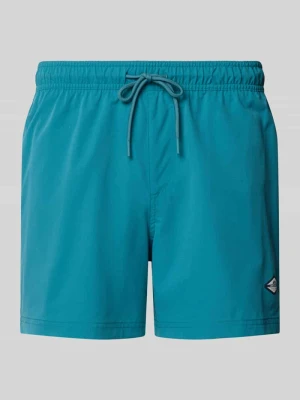 Spodenki kąpielowe o prostym kroju z detal z logo model 'Maui' jack & jones