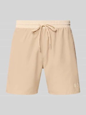 Spodenki kąpielowe z paskiem z logo w kontrastowym kolorze model „STARFISH” Boss