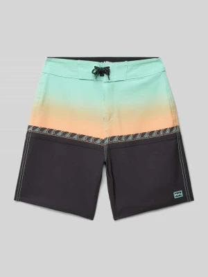 Spodenki kąpielowe z prostą nogawką i detalami z logo model ‘FIFTY50 PRO’ Billabong