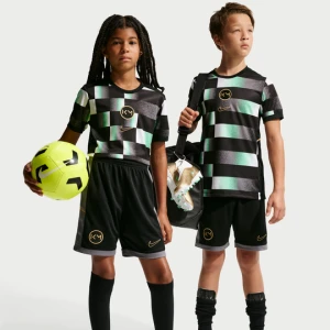 Spodenki piłkarskie dla dużych dzieci Nike Dri-FIT Kylian Mbappé Academy - Czerń