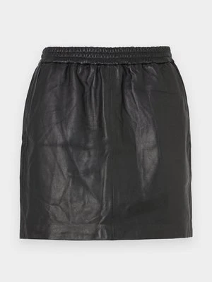 Spódnica mini closed