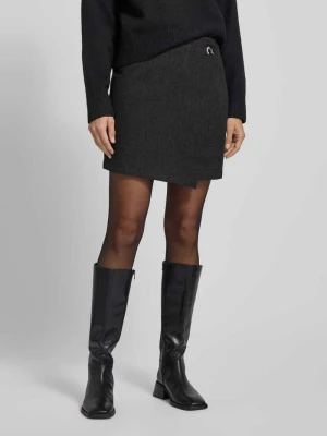 Spódnica mini z dodatkiem wiskozy model ‘Marisi’ NEO NOIR