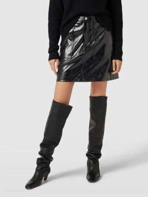 Spódnica mini z imitacji skóry model ‘ELINA’ Vero Moda