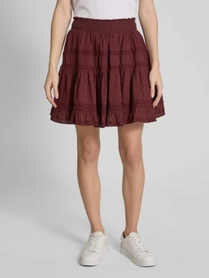 Spódnica mini z koronką szydełkową model ‘Callia’ NEO NOIR