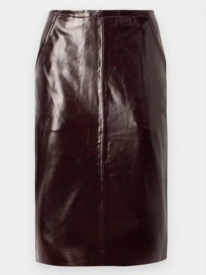 Spódnica ołówkowa REMAIN