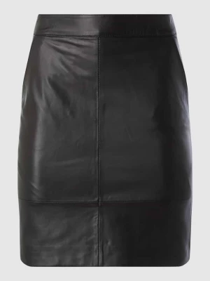 Spódnica skórzana z wpuszczanymi kieszeniami w stylu francuskim model ‘Chargz’ Gestuz