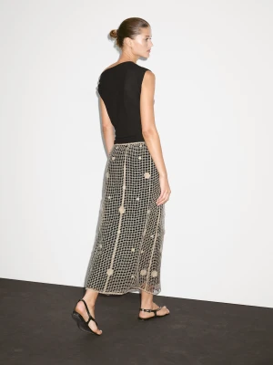 Spódnica Średniej Długości Z Haftem W Kwiaty - Surowy - - Massimo Dutti - Kobieta