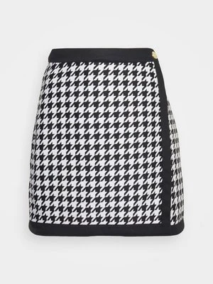 Spódnica trapezowa adidas Originals