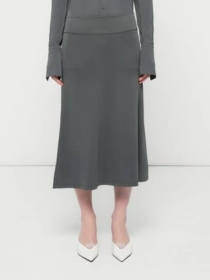 Spódnica trapezowa closed