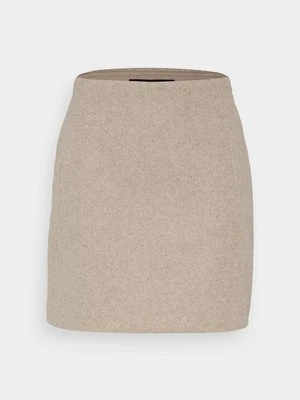 Spódnica trapezowa Vero Moda Petite