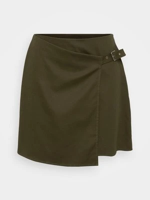 Spódnica trapezowa Vero Moda Petite