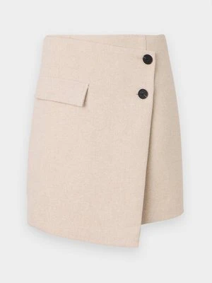 Spódnica trapezowa YAS