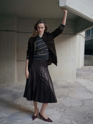 Spódnica ze sztucznej skóry z godetami brązowy - Kobieta - - MANGO