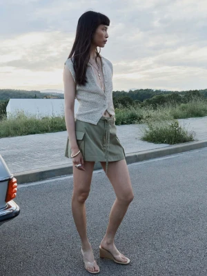 Spódnicospodnie z kieszeniami cargo khaki - Kobieta - - MANGO