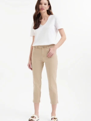 Spodnie 7/8 w kolorze beżowym Greenpoint