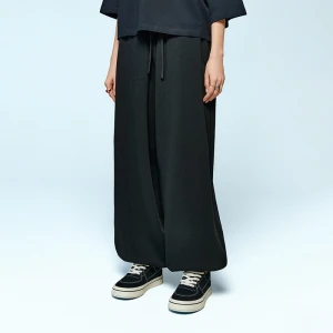 Spodnie barrel fit czarne House