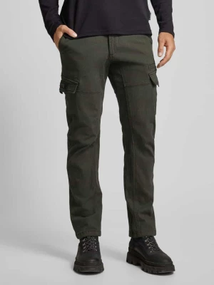 Spodnie cargo o kroju slim fit z wpuszczanymi kieszeniami camel active