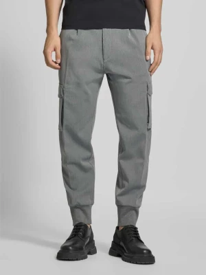 Spodnie cargo o kroju tapered fit z fakturowanym wzorem model ‘Glavin’ HUGO