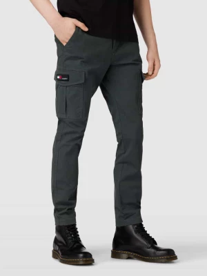 Spodnie cargo z naszywką z logo model ‘AUSTIN’ Tommy Jeans