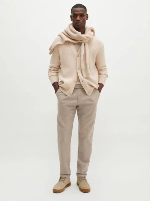 Zdjęcie produktu Spodnie chino model Osby z zakładkami, zwężane Marc O'Polo černá
