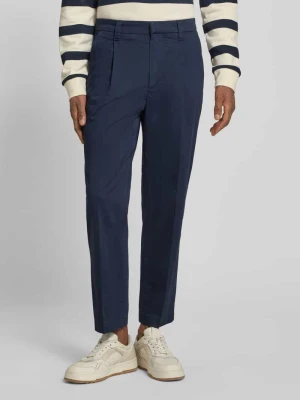 Spodnie chino z mieszanki bawełny, krój regular fit, model 'TAAMIR PLEATED' ARMEDANGELS